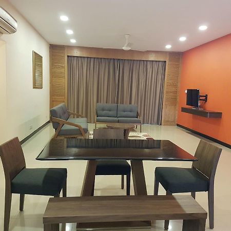 Aranda Country Club Hotell Singapore Exteriör bild